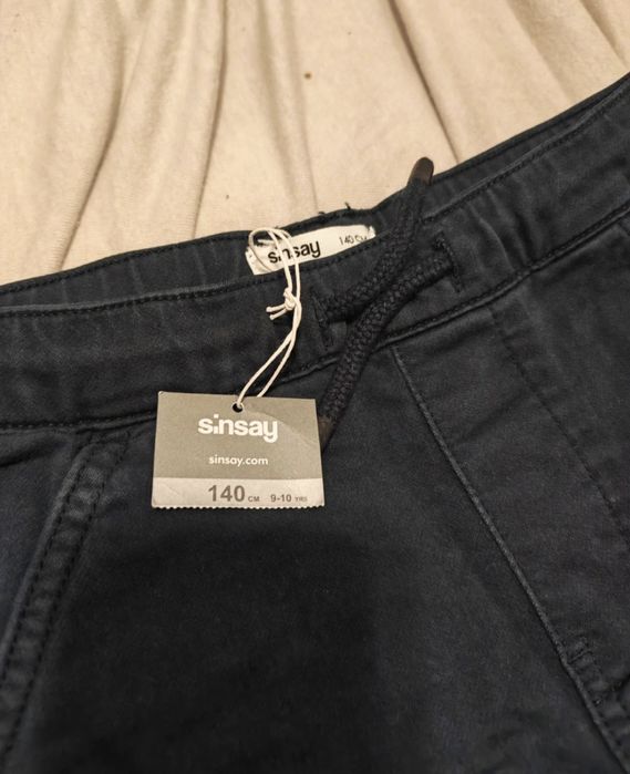 Pantaloni copii 9-10 ani 140 cm Sinsay