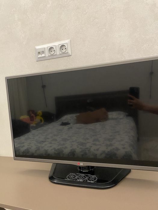 Монитор LG  б/у