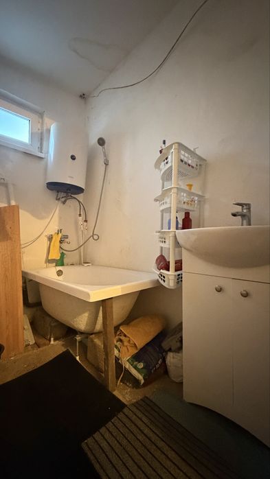 Продается дом с 5 сотками земли !