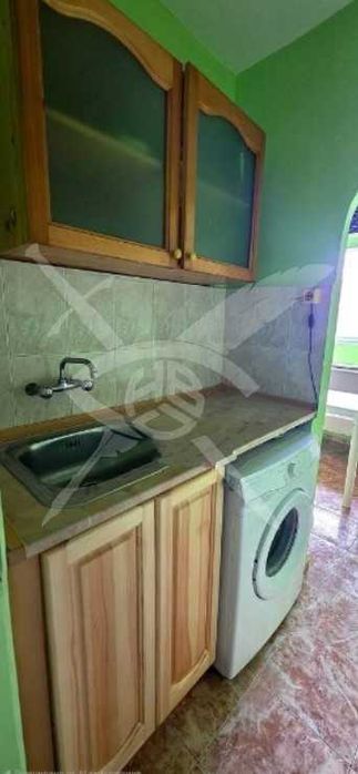 Продава се Двустаен апартамент в Бургас, Изгрев - 42 кв.м за 1203 €/кв.м - Снимка #1