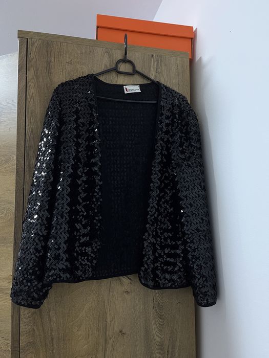 Haine Lot de vanzare odata purtate unele cu eticheta