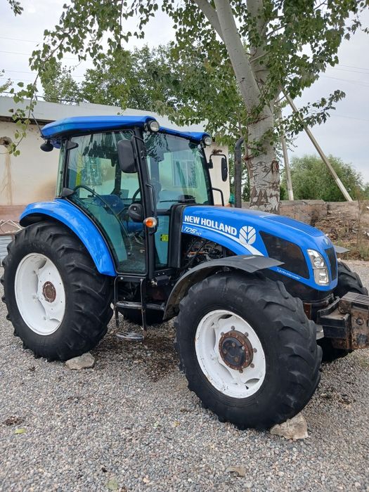 NEW HOLLAND TD5 110 sotiladi
