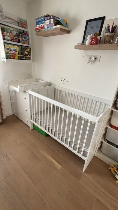 Vand se mobilier bebelus
