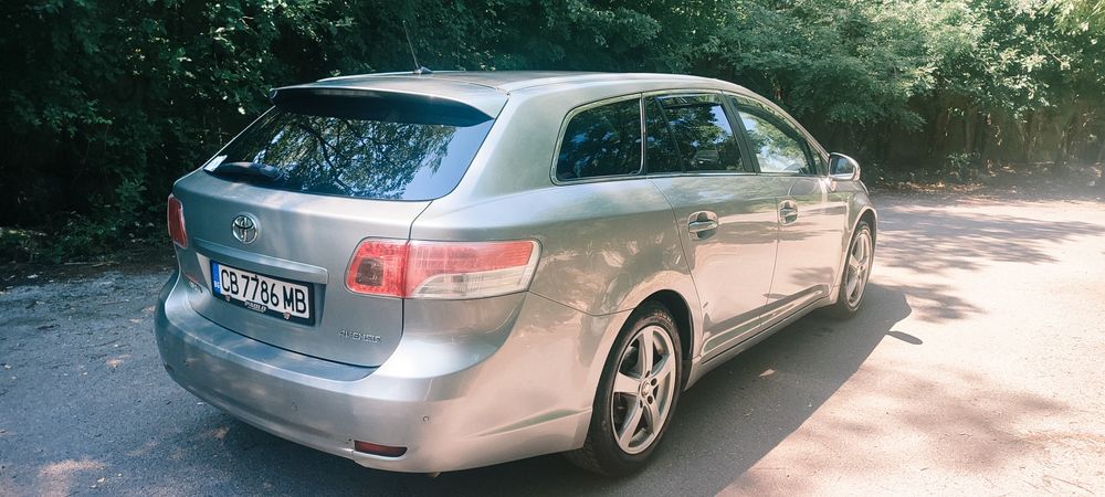 Продавам Тойота Авенсис 5000€