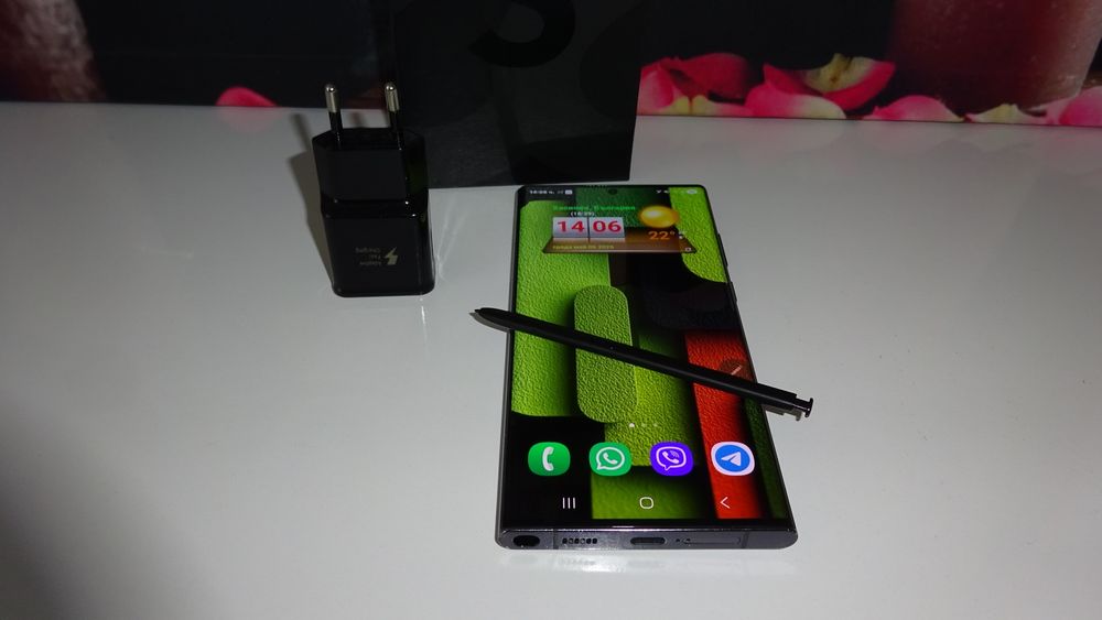Samsung  Galaxy S22 Ultra