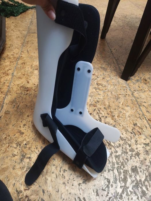 Стабилизатор/Ортеза за глезен тип ботуш