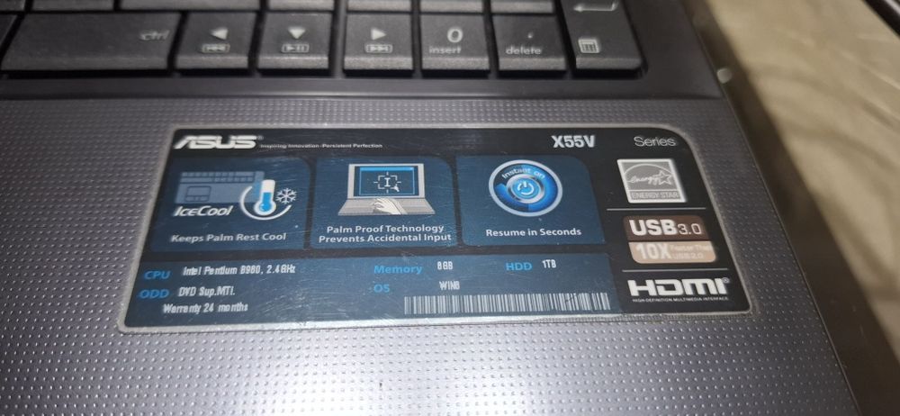 Asus X55 V лаптоп