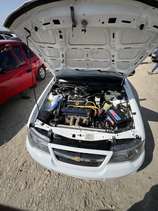 nexia 2 2.0 litr opel sport