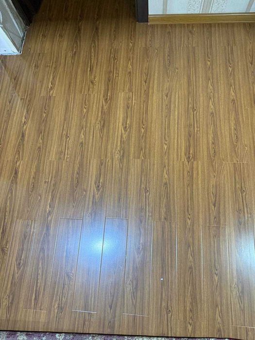 б/у ешик ламинат дива