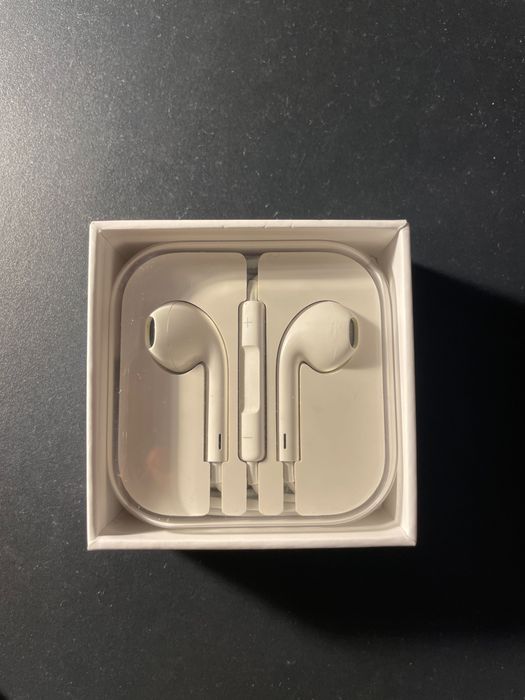 Слушалки EarPods