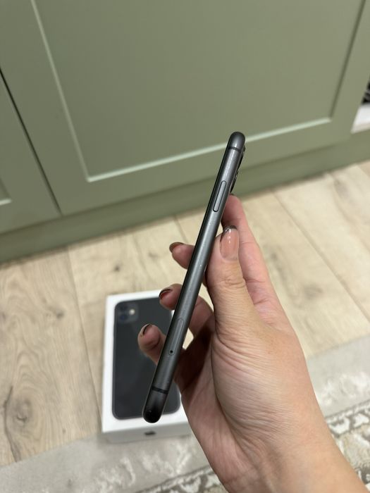Продам iphone 11, 128gb