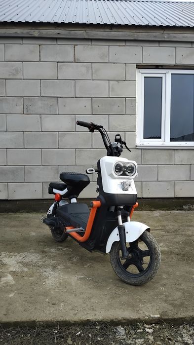 Продаю скутер ТАНК 500 ВАТ