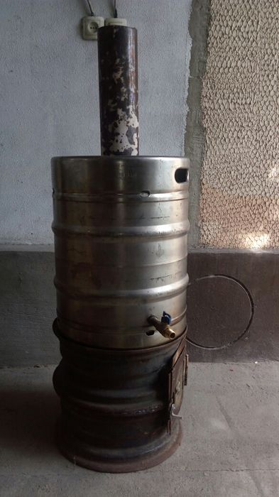 Аренде столы и стулье