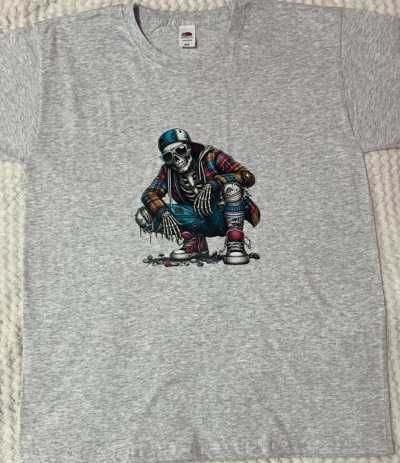 Нови мъжки тениски с щампа