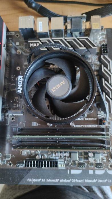 Комплект MSI B450 + Ryzen 3 1200 + 8GB DDR4 + RX 580 4GB