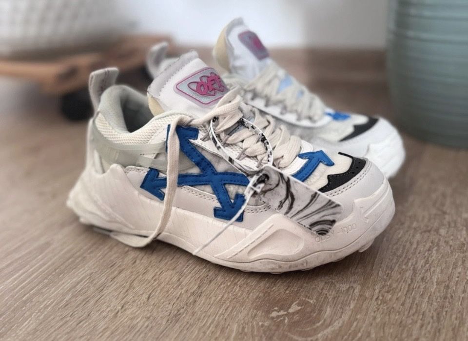 Odsy 1000 off white