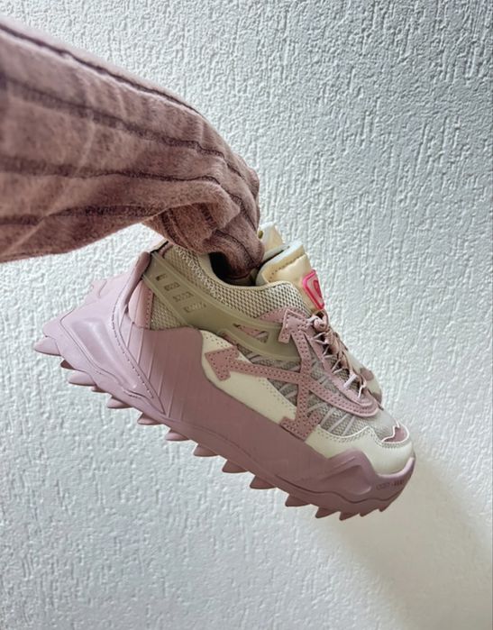 Off White Odsy 1000