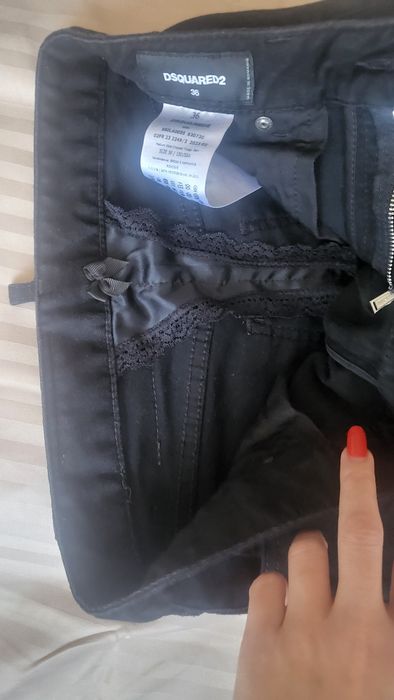 Blugi Dsquared2 originali!