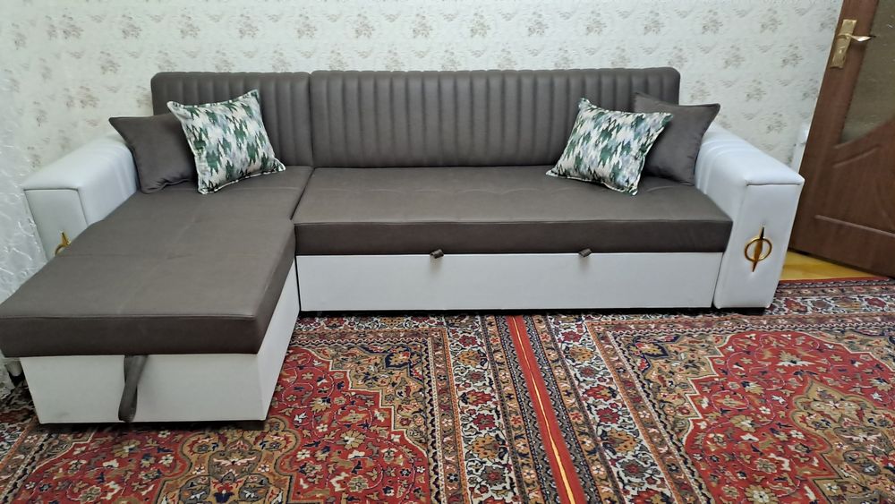 Угловой диван дилфин