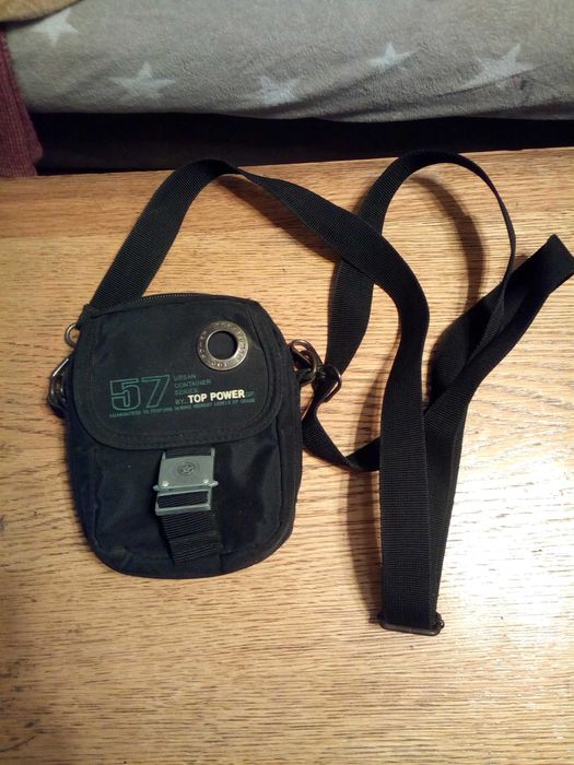 Продавам различни чанти