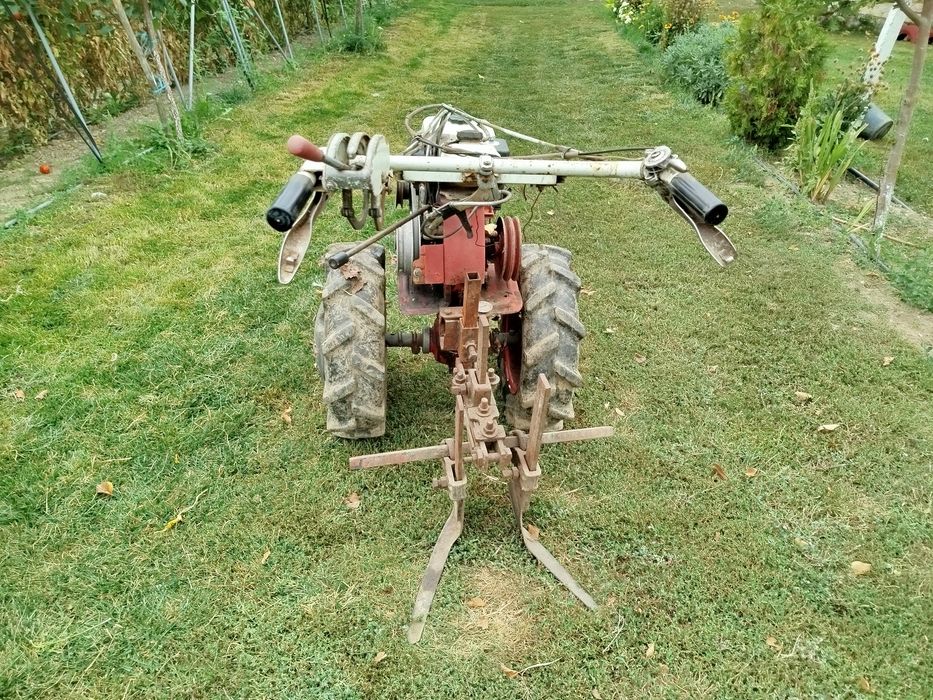 Японски мотоблок