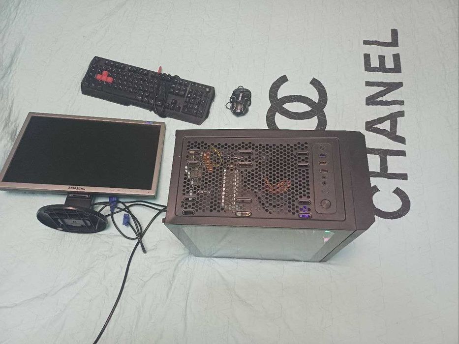 Универсальный компьютер Work&Play