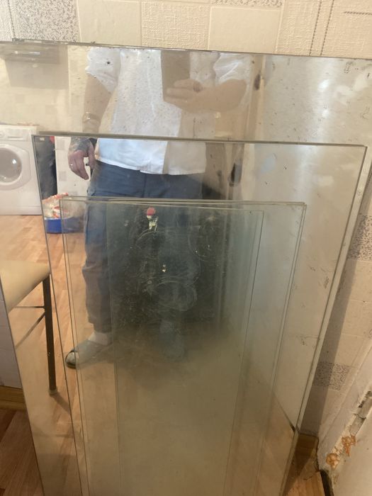 Зеркало , стекло