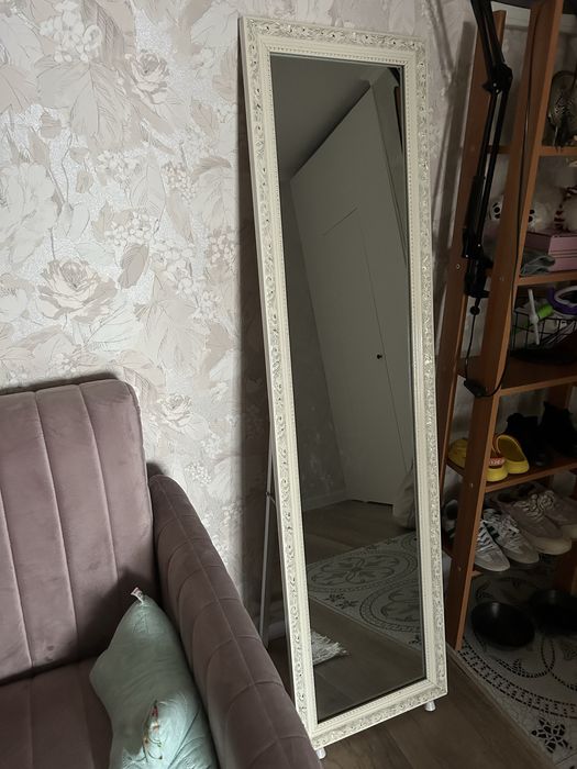 Зеркало напольное