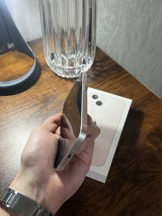 Iphone 13 в идеальном состоянии