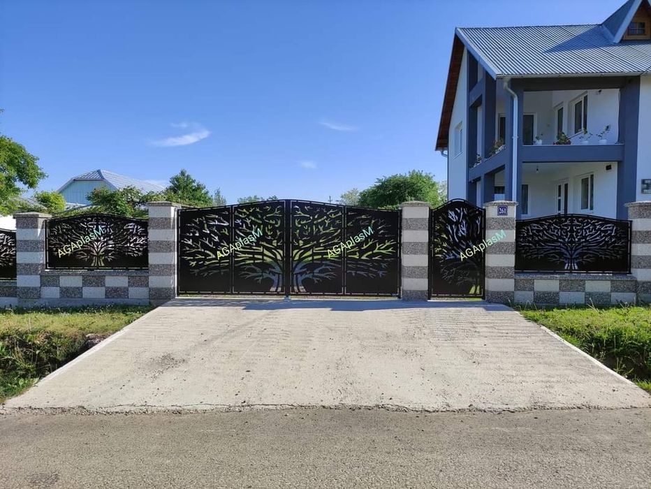 Garduri și porți din tabla debitata