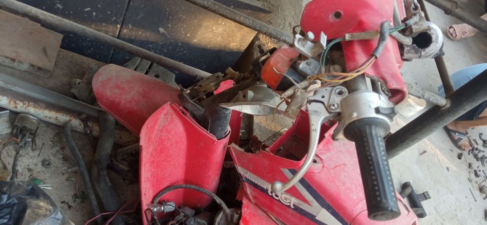 Запчасти скутер honda