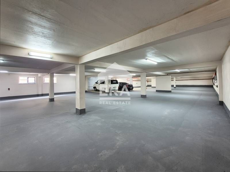 Промишлено помещение в източна индустриална зона