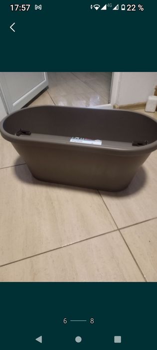 vând ghiveci, jardiniera