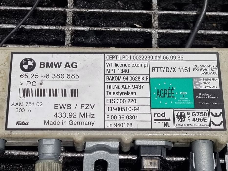 Modul BMW 520D E39 1996 - 2003 (1242) Modul incalzire + radio 8380685