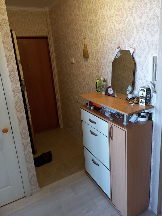 Продам 2-ух комнатную квартиру