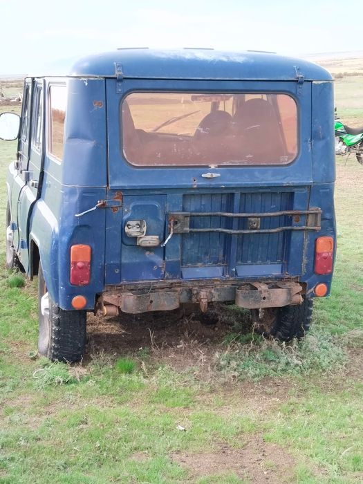 Продается УАЗ. Пяти местный