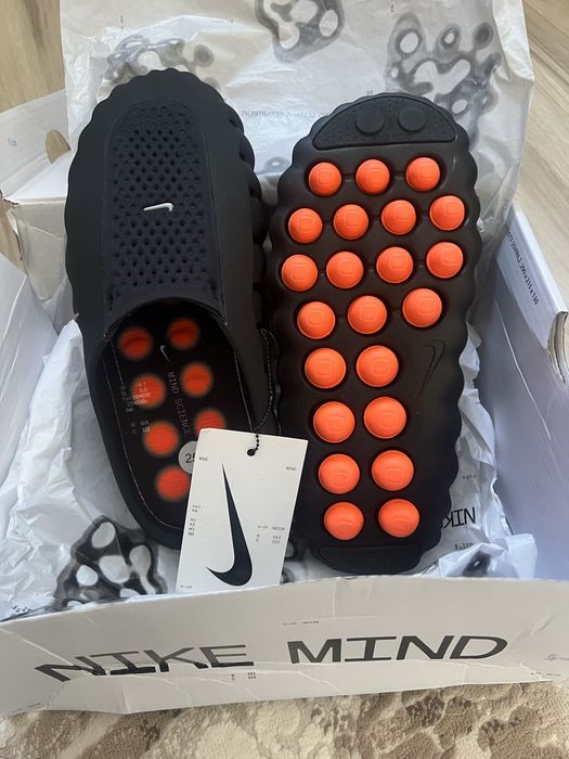 Продам сланцы Nike Mind