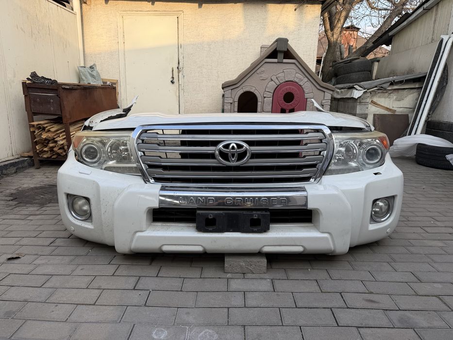 Toyota Land Cruiser200