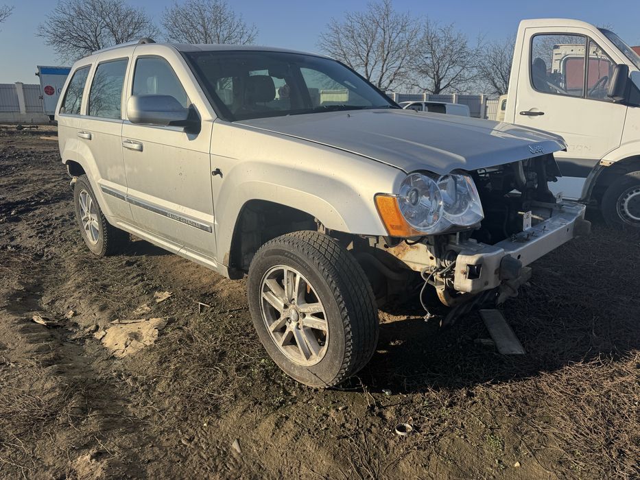 Far dreapta xenon jeep grand cherokee 2009