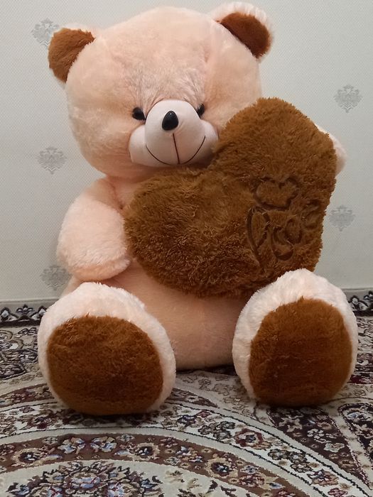 Плюшевый мишка 1 м