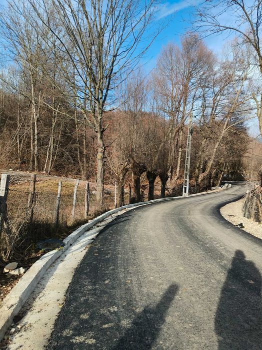 Teren 3.800 mp - Slatina, Nucsoara