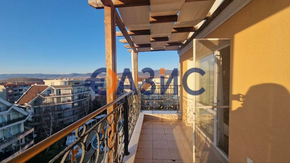 Продава се Двустаен апартамент в к.к. Слънчев бряг - 51 кв.м за 1030 €/кв.м - Снимка #12