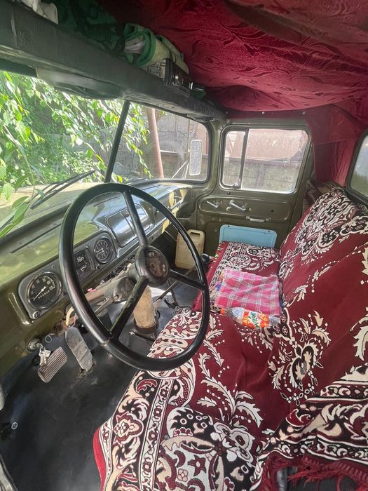 ЗИЛ 130 год 1988