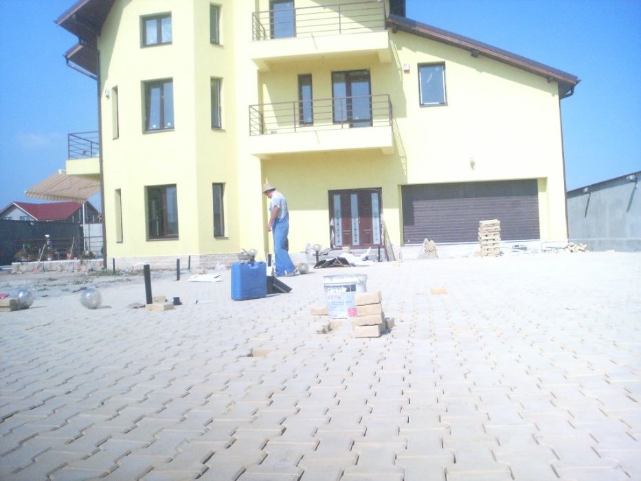 Pavaje si Pavele din beton vibrocomprimat.Asiguram montaj si transport
