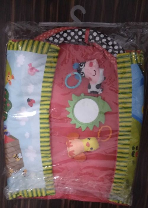 Saltea activitati bebe noua animale de la ferma