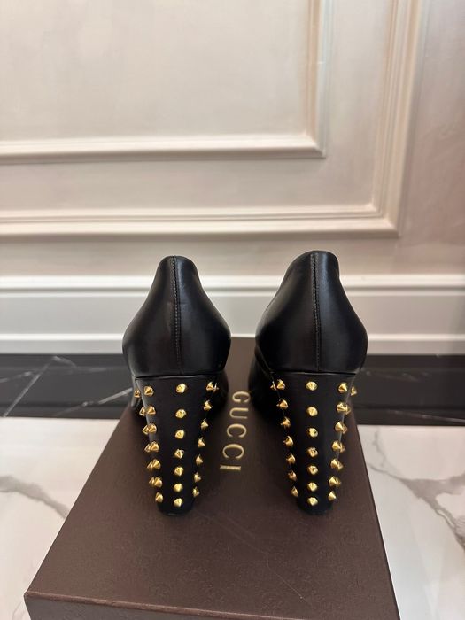 Туфли Gucci кожанные 39 размер