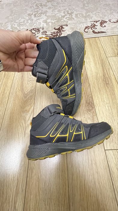 Демисезонные ботинки