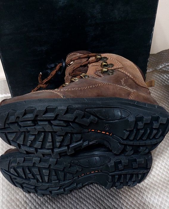 Ботинки  женские зимние.Обмен