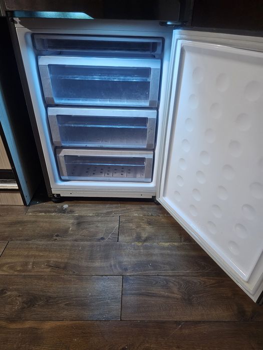 Холодильник Samsung No Frost