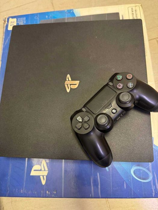 Sony PlayStation 4 Pro CUH-7008B Атырау, Абая 13 (лот 105/5972)
